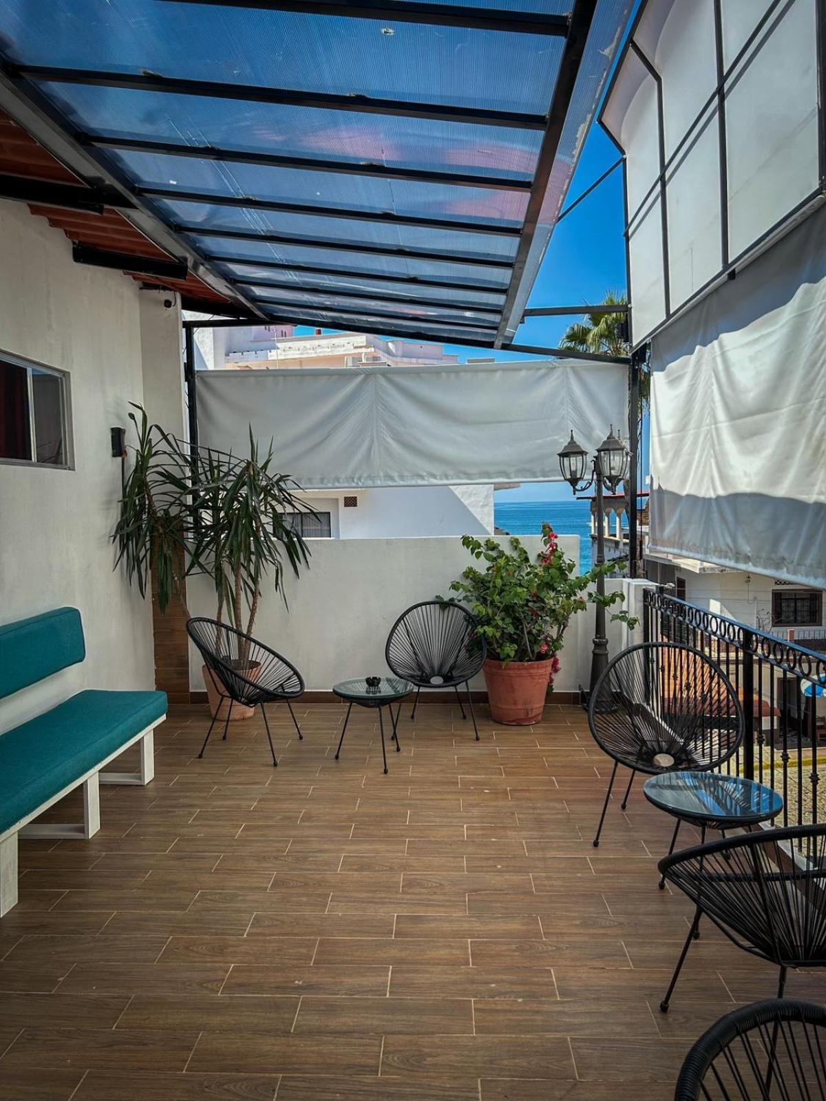 Spartacus Hostel Boutique For Men Пуерто Валярта Екстериор снимка