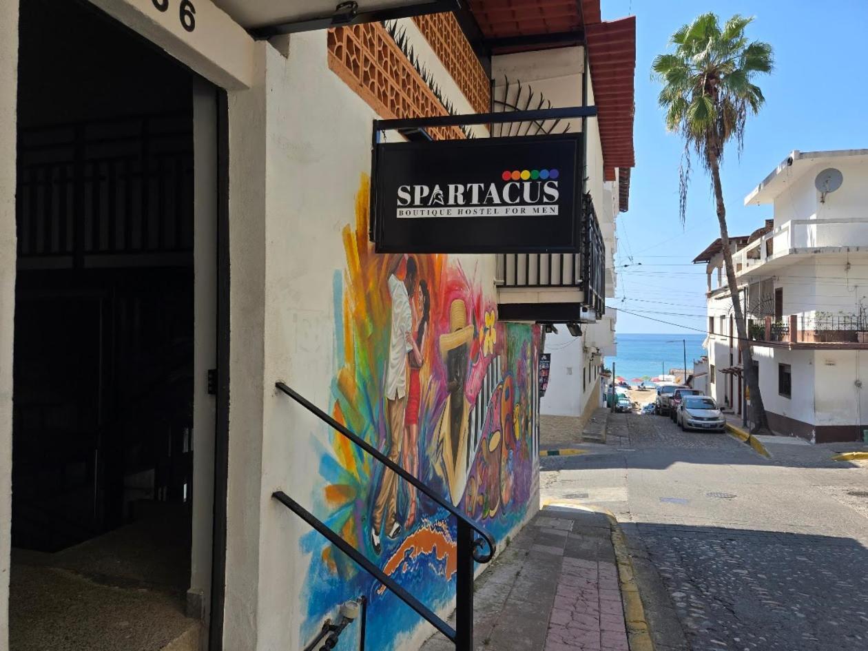 Spartacus Hostel Boutique For Men Пуерто Валярта Екстериор снимка
